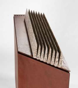 Helmut Langhammer „Alltagshorizonte", 2012, Granit/Stahl 100 x 136 x 37 cm