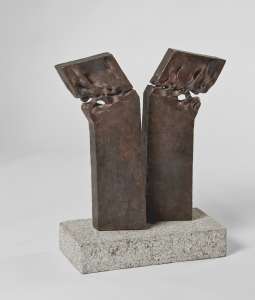 Günter Mauermann „Grenzmal", 2009, Bronze, 56 x 41 x 20 cm